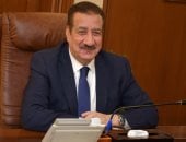 سيدة تستوقف محافظ بورسعيد وتشكره على تطوير منطقة بلال بن رباح