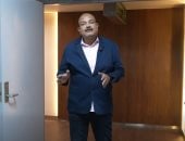 طريقة استخدام خدمة «Fast Track» لتخطي الزحمة بمطار القاهرة.. فيديو