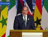 البرهان يثمن استضافة مصر الكريمة لأعداد كبيرة من السودانيين المغادرين لبلادهم جراء الحرب