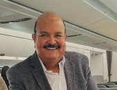 من المسار العادى لـVIP.. أحمد مصطفى يكشف خريطة سفر الركاب داخل مطار القاهرة