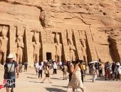 شيده الملك رمسيس لتسجيل انتصاراته العسكرية.. معبد أبوسمبل أيقونة السياحة فى أسوان