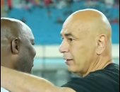 حسام وإبراهيم حسن يستقبلان موسيمانى بالأحضان فى ودية مصر وجنوب أفريقيا