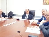 لجنة القيادات بجامعة أسوان تبحث تجديد عدد من الوظائف القيادية