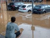 برشلونة تغرق.. قتيلان ومفقود في عاصفة غير مسبوقة تضرب كتالونيا ..فيديو