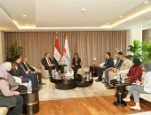 "الاعتماد والرقابة الصحية" و”الأكاديمية الوطنية للتدريب” تبحثان سبل التعاون 