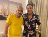 مصطفى القصبي يكتب: حكيم صاحب البهجة وصوت الفرحة الذى لا يغيب