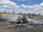 إزالة أسوار مخالفة بأبو النمرس قبل الشروع فى إقامة جمالونات