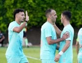 بعثة الزمالك تصل القاهرة قادمة من رواندا بعد الفوز على الجيش بدوري الأبطال