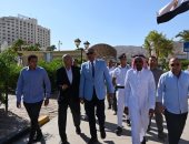 محافظ جنوب سيناء يتفقد منفذ طابا البري ويتابع حركة العابرين وانتظام العمل