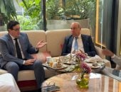 سامح الحنفى يبحث تعزيز العمل العربى المشترك بمجال الطيران بمعرض مراكش 2026