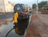 أمطار تضرب مدينة القصير جنوب البحر الأحمر وسط انتشار سيارات شفط المياه.. فيديو وصور