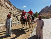 سانت كاترين تستقبل 605 سائحين وسط تزايد الحركة السياحية
