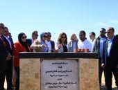 وزيرة التنمية المحلية ومحافظ الوادى الجديد تضعان حجر أساس لمجمع صناعات التمور بواحة الشوربجى