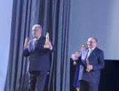 رياض الخولى: تشرفت بتكريمى فى مهرجان بردية السينمائى تحت شعار خالد صالح