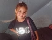 شهد النجار.. طفلة فلسطينية خطفها رصاص الاحتلال الإسرائيلي من بين واجباتها المدرسية وأحلامها الصغيرة داخل خيمتها.. كانت تستعد للذهاب إلى المدرسة لتتحول دفاترها إلى حكاية وجع جديدة فى غزة