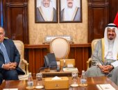 أمين جامعة الدول العربية يبحث مع رئيس مجلس الوزراء الكويتى مستجدات إقليمية