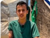 صرخة طفل ينتظر فرصة للحياة.. عبيدة أبو عطوان يعانى من بتر الأطراف فى غزة