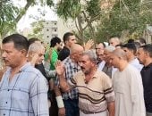 أسرة ضحية حادث مطار الرياض تستقبل المعزين فى مسقط رأسها بالبحيرة.. صور
