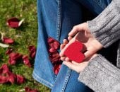 يختار الحب ولا كرامته؟.. كيف تتعامل الأبراج مع الإهانة فى العلاقات؟
