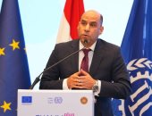 وزير العمل يطلق دليلا لتيسير تشغيل المصريين بالخارج 