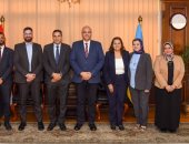 محافظ الإسكندرية يبحث مع القومى للاتصالات تعزيز الوعي بالأمن السيبرانى