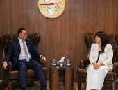 رئيس المحطات النووية يبحث مع «روساتوم للمرافق الذكية» مشروع تحلية مياه البحر بالضبعة
