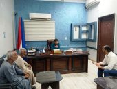 لقاء جماهيرى بين أهالى دراو فى أسوان ورئيس المركز لتعزيز التواصل