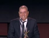 مهرجان الجونة يكرم خبير الإضاءة حسن السيد في افتتاح دورته التاسعة