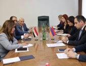 وزيرة البيئة تبحث مع وزير الإدارة الإقليمية الأرميني التعاون فى الإدارة المحلية