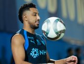 سالم الدوسري يعود لتدريبات الهلال قبل مواجهة الحزم بالدوري السعودي