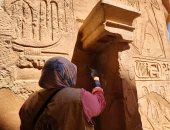في محراب الشمس.. أنامل مصرية تحمي أسرار معبد أبو سمبل جنوب أسوان قبل التعامد.. رمسيس الثاني يستعد لاستقبال أشعة شمس 22 أكتوبر.. ترميم دقيق يصون ألوان الجداريات ونقوش الحضارة المصرية القديمة.. صور