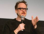 جيمس جراى: الذكاء الاصطناعى لا يمثل تهديدًا للمبدعين والإنسان سر السينما