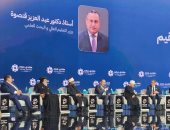 عبد العزيز قنصوه خلالة مشاركته فى منتدى مصر: الثقافة مشروع وطنى يعزز الانتماء