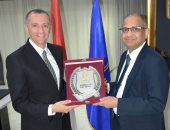 محافظ أسوان يستقبل سفير جمهورية سريلانكا بالقاهرة
