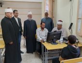 رئيس منطقة سوهاج الأزهرية يتابع ختام امتحانات القبول بمعاهد القراءات ومسابقة القرآن