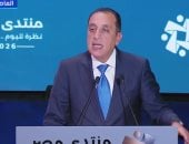 رئيس الوزراء يتأثر خلال كشف تفاصيل موقف إنساني مع طفل من سكان الأسمرات