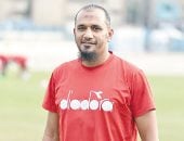 على فرج يكشف لـ"اليوم السابع" كواليس مثيرة: رفضت الزمالك خوفًا من الدكة.. الفلوس وراء رحيل زيزو وإمام عاشور .. الأهلى كان هيعوضنى ببطولاته ..صلاح كان مرعبا فى المقاولون.. فلافيو أصعب مهاجم.. ومصطفى شوبير الأفضل