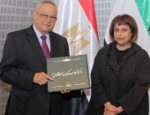 بحث التعاون الأكاديمي والبحثي بين مكتبة الإسكندرية وجامعة الدراسات العالمية بالشارقة