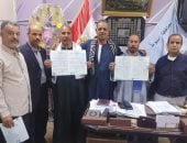 محافظ أسيوط: تسليم عقود تقنين جديدة لأراضى أملاك الدولة بالفتح