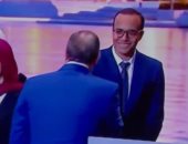 بعد تكريمه من فخامة الرئيس السيسي.. طالب بجامعة القاهرة يروى قصة نجاحه