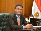 لماذا تعلن مصر احتياطي الدولار وتتحفظ على مخزون السلع؟ وزير التموين يجيب