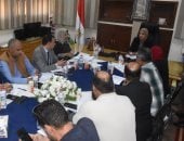 نائب محافظ الإسكندرية تبحث شكاوى المواطنين بالعامرية وبرج العرب 