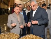 وزير الدولة للإنتاج الحربي يتابع سير الإنتاج في "شبرا للصناعات الهندسية"