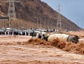 سيول جنوب سيناء تقطع طريق وادي وتير وتحذيرات لمرتادي الطريق الساحلي بين نويبع وطابا 