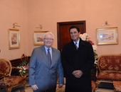 محافظ الإسكندرية يلتقى قنصل أمريكا واليونان لبحث سبل التعاون