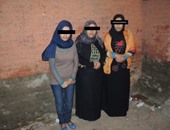 تأجيل محاكمة 3 فتيات بتهمة ممارسة الدعارة بهضبة الأهرام لـجلسة 31 أغسطس