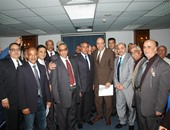 اللجنة النقابية لـ"مصر للطيران" تُكرّم المحالين للتقاعد