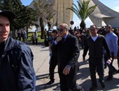 روراوة والسفير المصرى يرفقان بعثة الأهلى فى زيارة قبر الشهيد بالبليدة