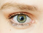 لون عينك يكشف إصابتك بالأمراض الجلدية أو العضوية