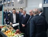 وزير الزراعة يفتتح الجناح المصرى بمعرض "فروت لوجستيكا" فى ألمانيا